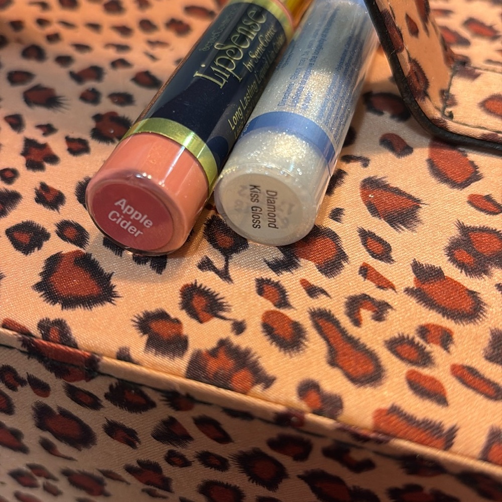 Lipsense SeneGence New Sealed Full Sz Lip Color Apple Cider w/ free Gloss
